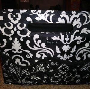 Thirtyone file and fold